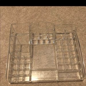 Makeup/beauty organizer